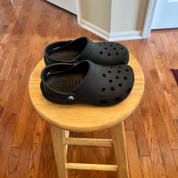 Crocs - Picture 2 of 6